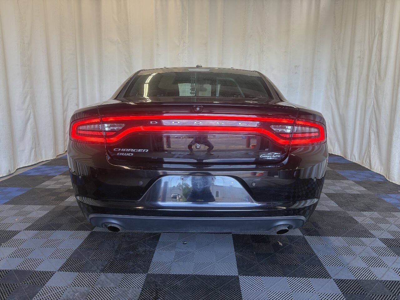 Used 2019 Dodge Charger Police w/ Street Appearance Group AWD/4WD image 5