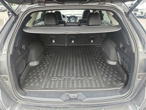 Used 2023 Subaru Outback Limited AWD/4WD image 27