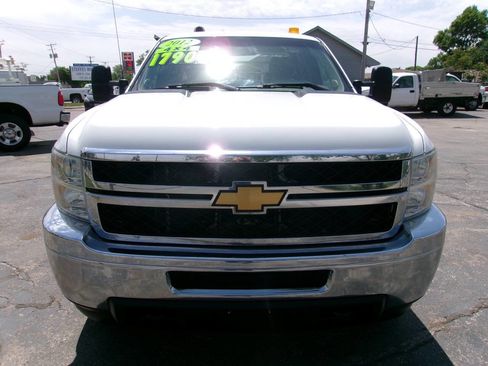 Used 2012 Chevrolet Silverado 2500 W/T AWD/4WD image 10