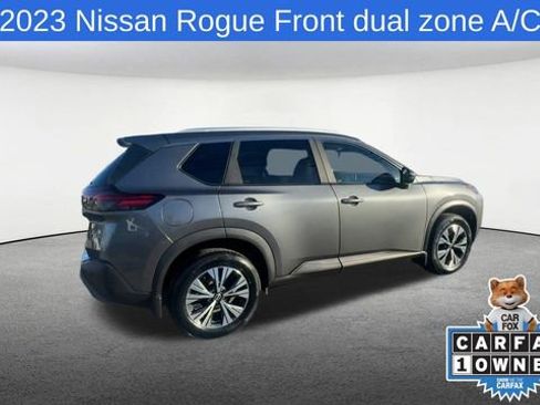 Used 2023 Nissan Rogue SV w/ SV Premium Package image 10