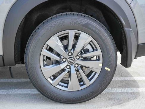 New 2026 Nissan Pathfinder SV w/ Cargo Package FWD image 10