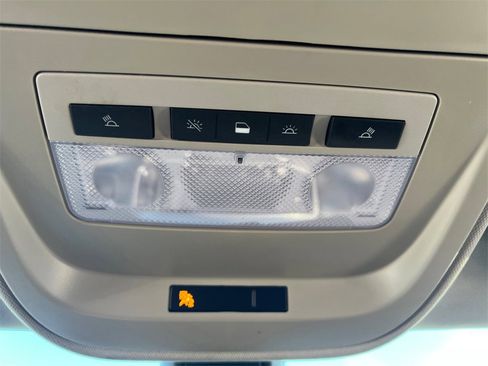 Used 2019 Chevrolet Colorado ZR2 image 22