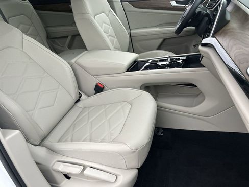 New 2026 Volkswagen Atlas SE AWD/4WD image 7