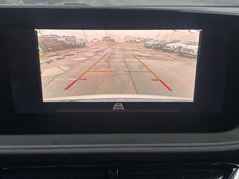 Certified 2024 Buick Envista Sport Touring w/ Convenience I Package image 27