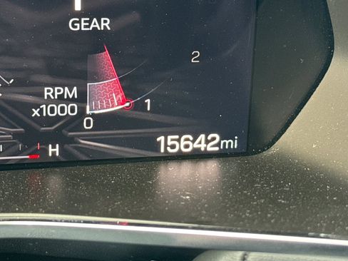 Used 2024 GMC Canyon Elevation w/ Trailering Package image 3