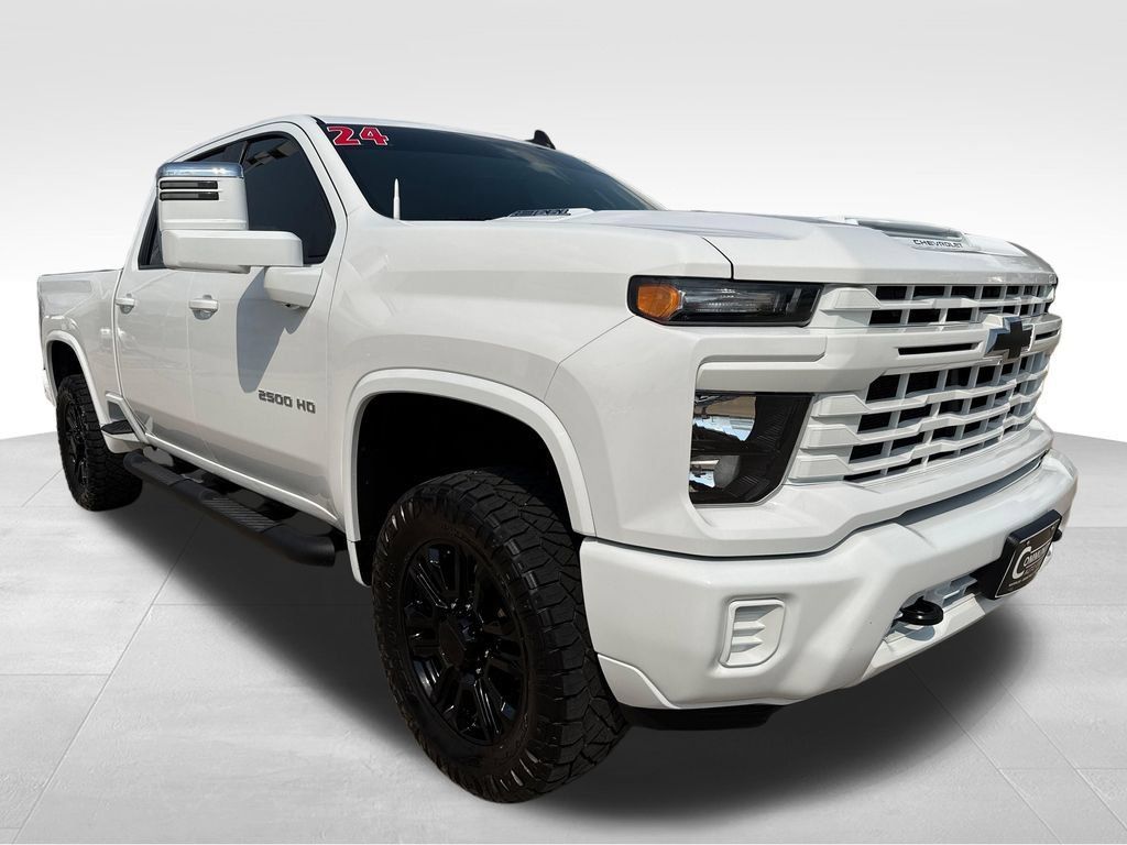 Used 2024 Chevrolet Silverado 2500 Custom w/ Custom Value Package AWD/4WD image 8