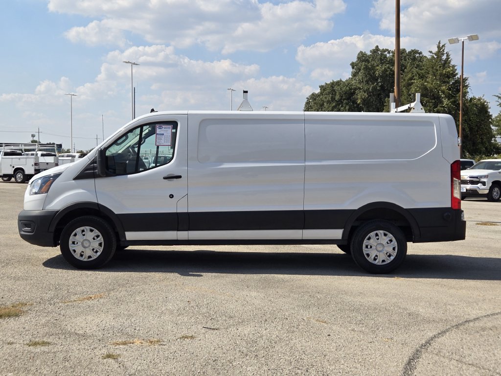 Used 2024 Ford Transit 150 Low Roof w/ Load Area Protection Package RWD image 4