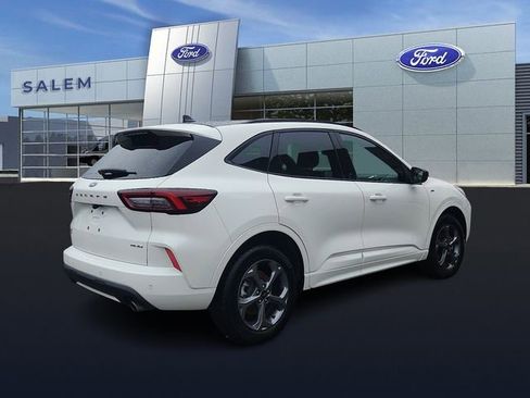 Certified 2023 Ford Escape ST-Line w/ Tech Pack #1 AWD/4WD image 4