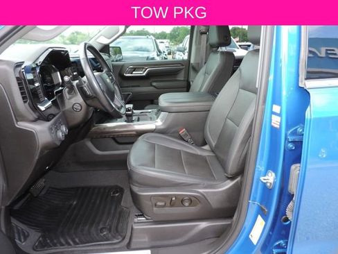 Certified 2023 Chevrolet Silverado 1500 LTZ w/ LTZ Convenience Package II AWD/4WD image 17