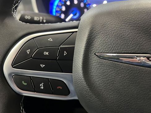 New 2026 Chrysler Pacifica Select FWD image 11