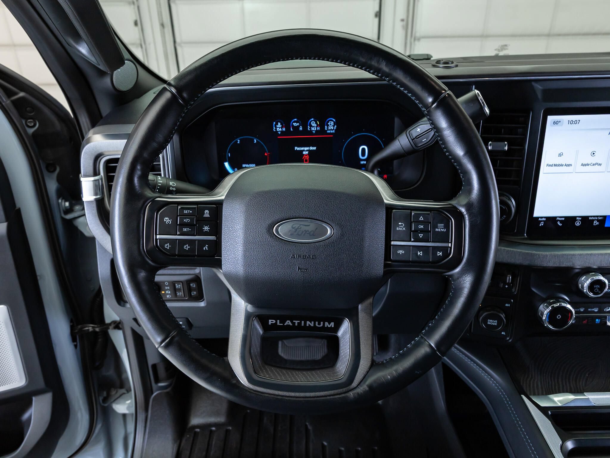 Used 2025 Ford F450 Platinum AWD/4WD image 16