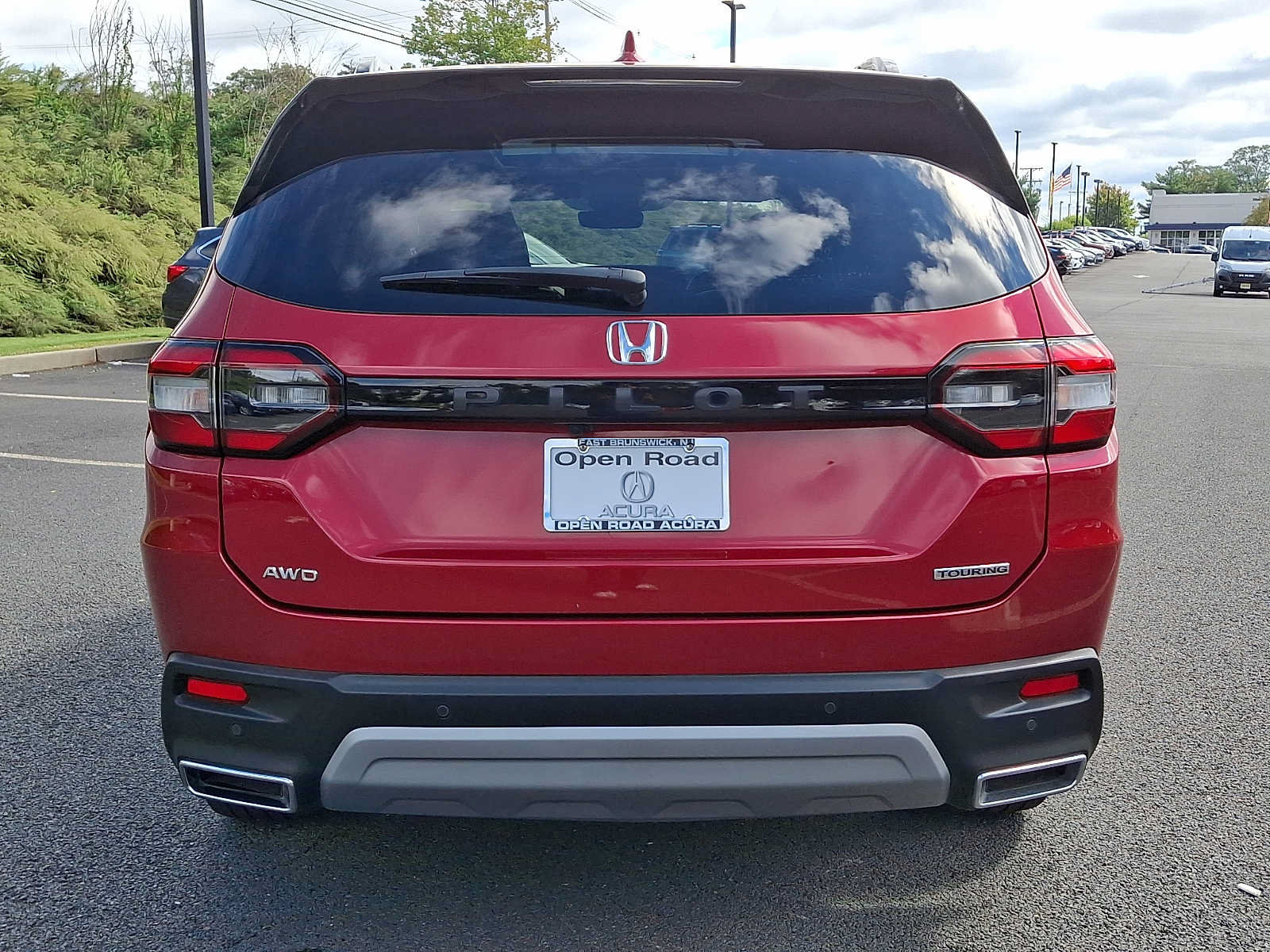 Used 2024 Honda Pilot Touring image 5