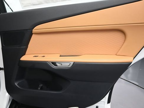 New 2026 Lexus ES 350e FWD image 20