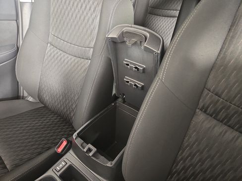 Used 2020 Nissan Rogue S w/ Special Edition Package image 26