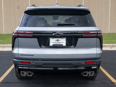 New 2026 Chevrolet Traverse LT w/ Midnight/Sport Edition image 6