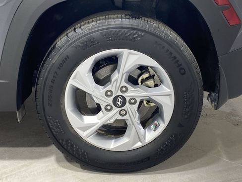 Used 2024 Hyundai Tucson SE image 29