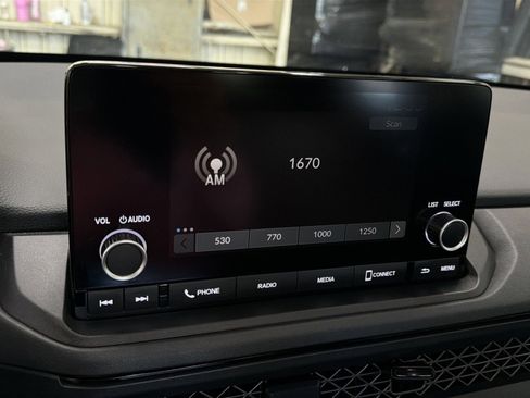 Used 2025 Honda Accord LX image 18
