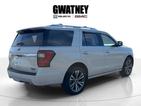 Used 2021 Ford Expedition Platinum image 7