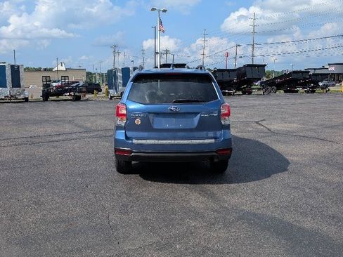 Used 2018 Subaru Forester 2.5i Premium w/ All-Weather Package AWD/4WD image 6
