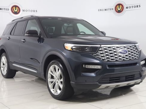 Used 2022 Ford Explorer Platinum w/ Equipment Group 601A AWD/4WD image 23