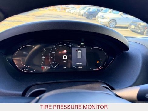 New 2026 RAM ProMaster 2500 w/ Premium Convenience Group image 22