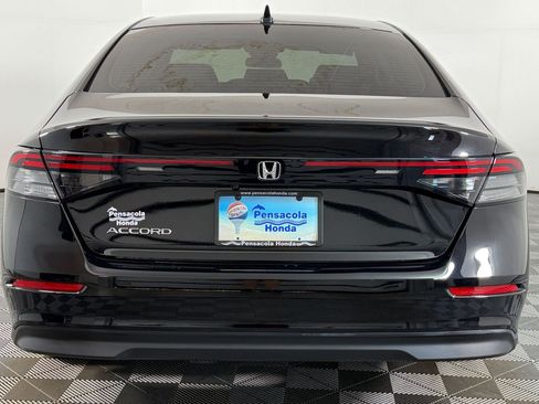 Used 2024 Honda Accord EX image 8