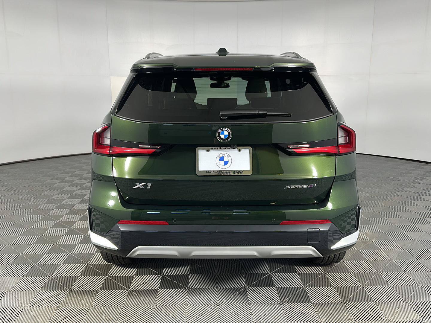 Used 2023 BMW X1 xDrive28i w/ Convenience Package AWD/4WD image 25