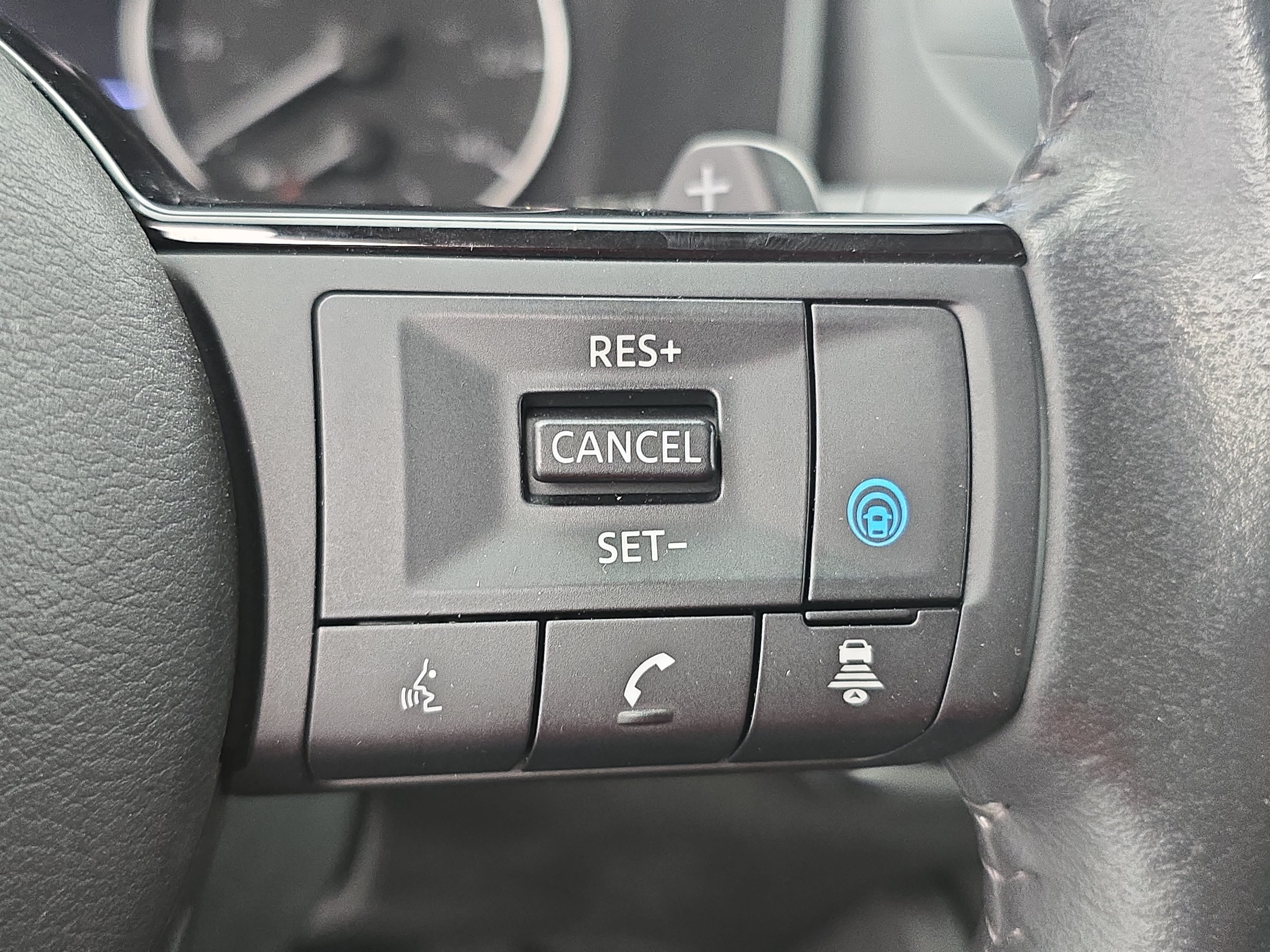 Certified 2023 Nissan Rogue SV w/ SV Premium B Package FWD image 18