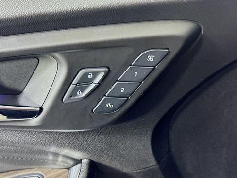 Used 2024 Chevrolet Malibu LT image 21