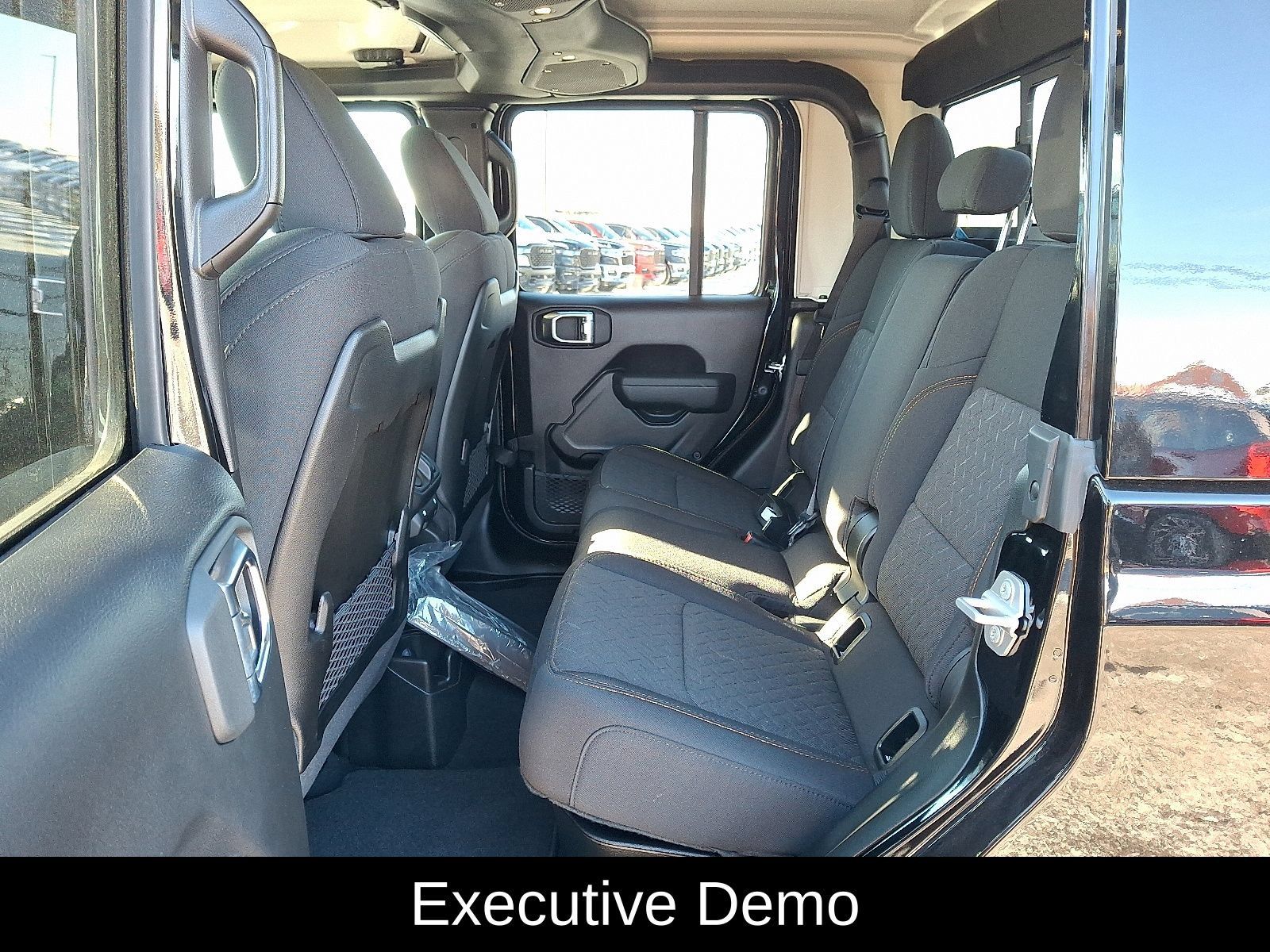 New 2025 Jeep Gladiator Mojave w/ Safety Group AWD/4WD image 11