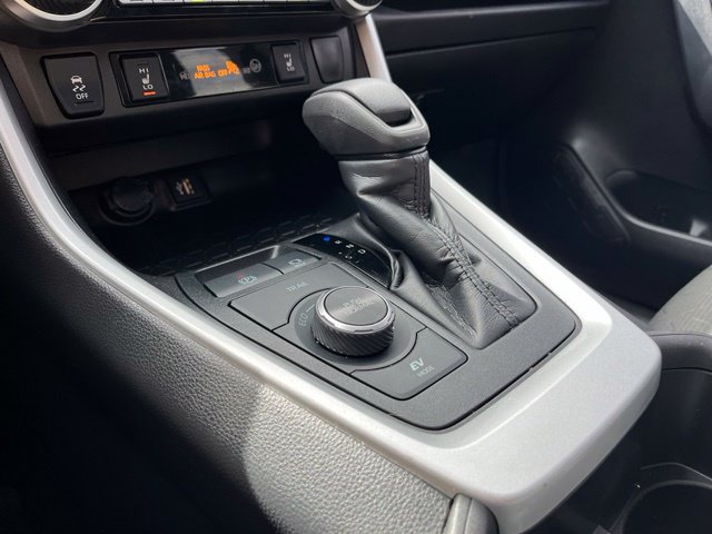 Used 2024 Toyota RAV4 XLE w/ Convenience Package AWD/4WD image 29
