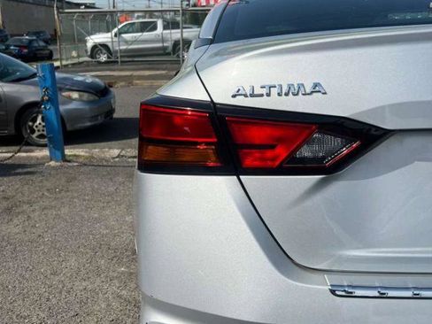 Used 2021 Nissan Altima 2.5 SV w/ SV Premium Package image 8