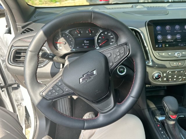 Used 2023 Chevrolet Equinox RS w/ RS Leather Package AWD/4WD image 16
