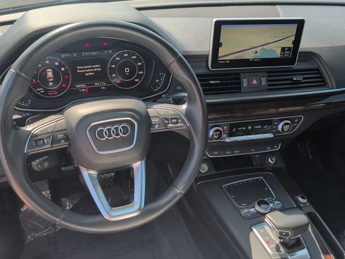 Used 2018 Audi Q5 2.0T Premium Plus w/ Premium Plus Package AWD/4WD image 7