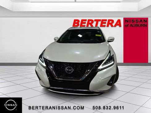 Used 2021 Nissan Murano Platinum w/ Cargo Package image 3