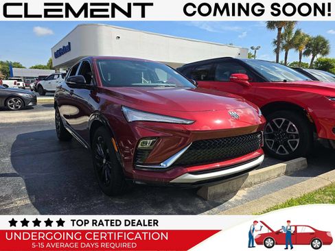 Used 2024 Buick Envista Sport Touring w/ Convenience I Package FWD image 2