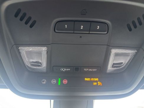 Used 2023 Chevrolet Traverse RS w/ LPO, Floor Liner Package image 30