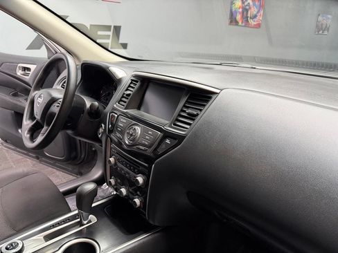 Used 2020 Nissan Pathfinder S AWD/4WD image 49