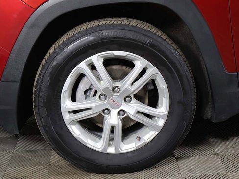 Used 2023 GMC Terrain SLE w/ Driver Convenience Package image 22