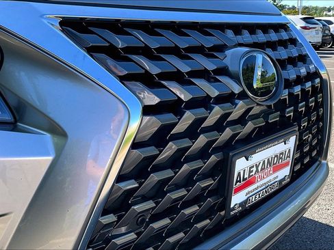 Used 2023 Lexus GX 460 Premium w/ Premium Package AWD/4WD image 29