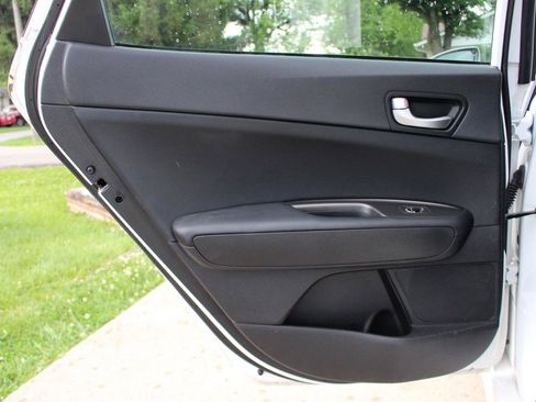 Used 2019 Kia Optima LX w/ LX 17" Wheel Package FWD image 28