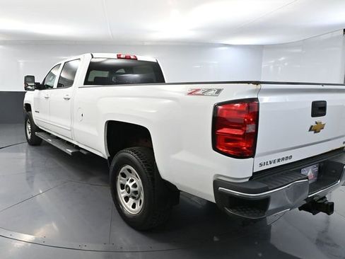 Used 2015 Chevrolet Silverado 2500 LT w/ LT Convenience Package image 7