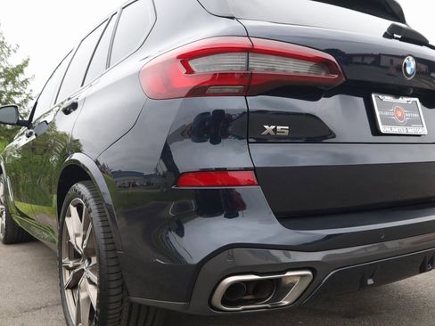 Used 2021 BMW X5 M50i image 30