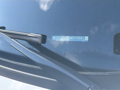 Used 2024 Honda HR-V EX-L image 33