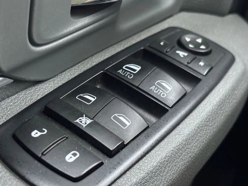 Used 2016 RAM 1500 Big Horn image 22