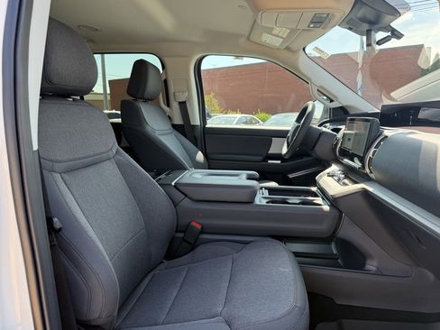 New 2025 Ford Expedition Max Active image 37