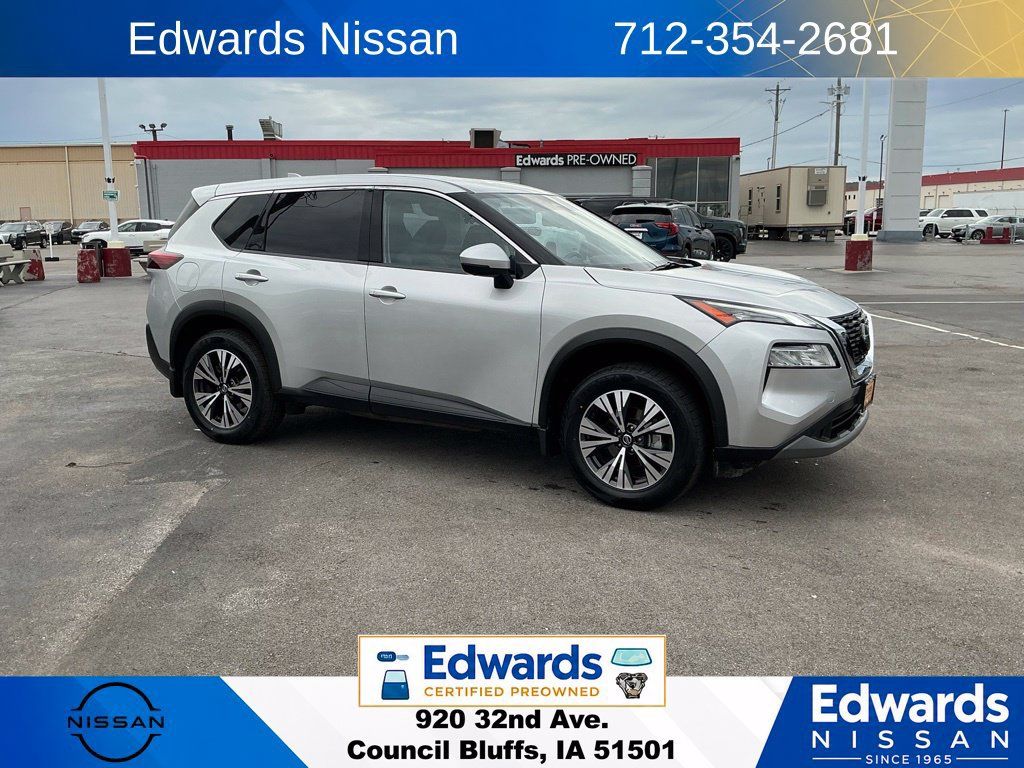 Used 2021 Nissan Rogue SV AWD/4WD image 1