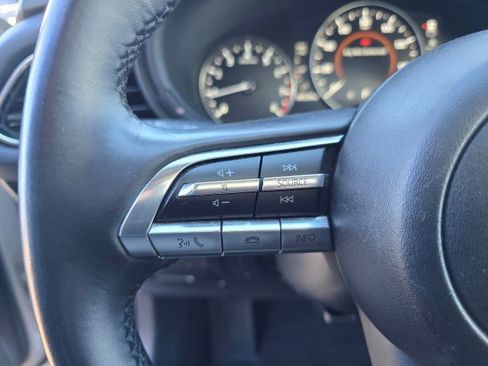 Used 2022 MAZDA CX-30 AWD 2.5 S w/ Premium Package image 31