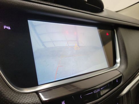 Used 2019 Cadillac XT5 Luxury w/ LPO, Radiant Package image 28