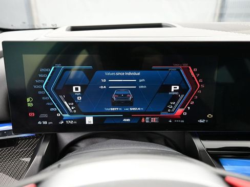 Used 2025 BMW M5 Touring image 20